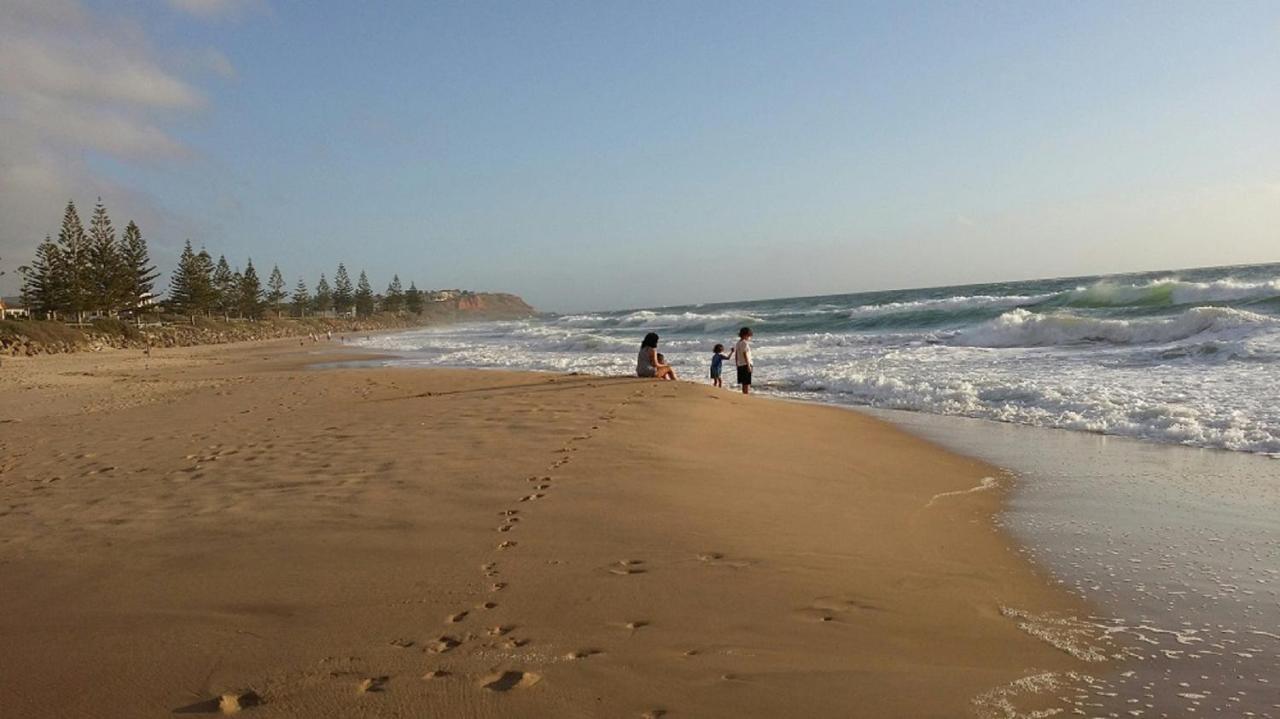 Beachside Escape On The Esplanade Christies Beach Ngoại thất bức ảnh